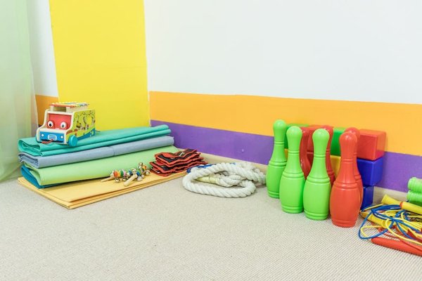 Comment construire un abri de jardin qui s'intègre parfaitement au paysage environnant ?